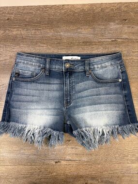 KanCan Distressed Frayed Hem Denim Shorts | Medium Wash | Size L
